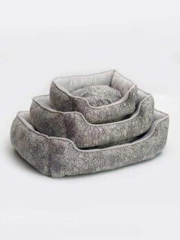 Soft and comfortable printed pet nest can be disassembled and washed106-33017 gmtpet.com
